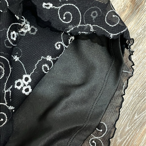 Y2K Women's Black Sheer Embroidered Top Dark Fairycore Whimsical 90s Size Small - Picture 9 of 12